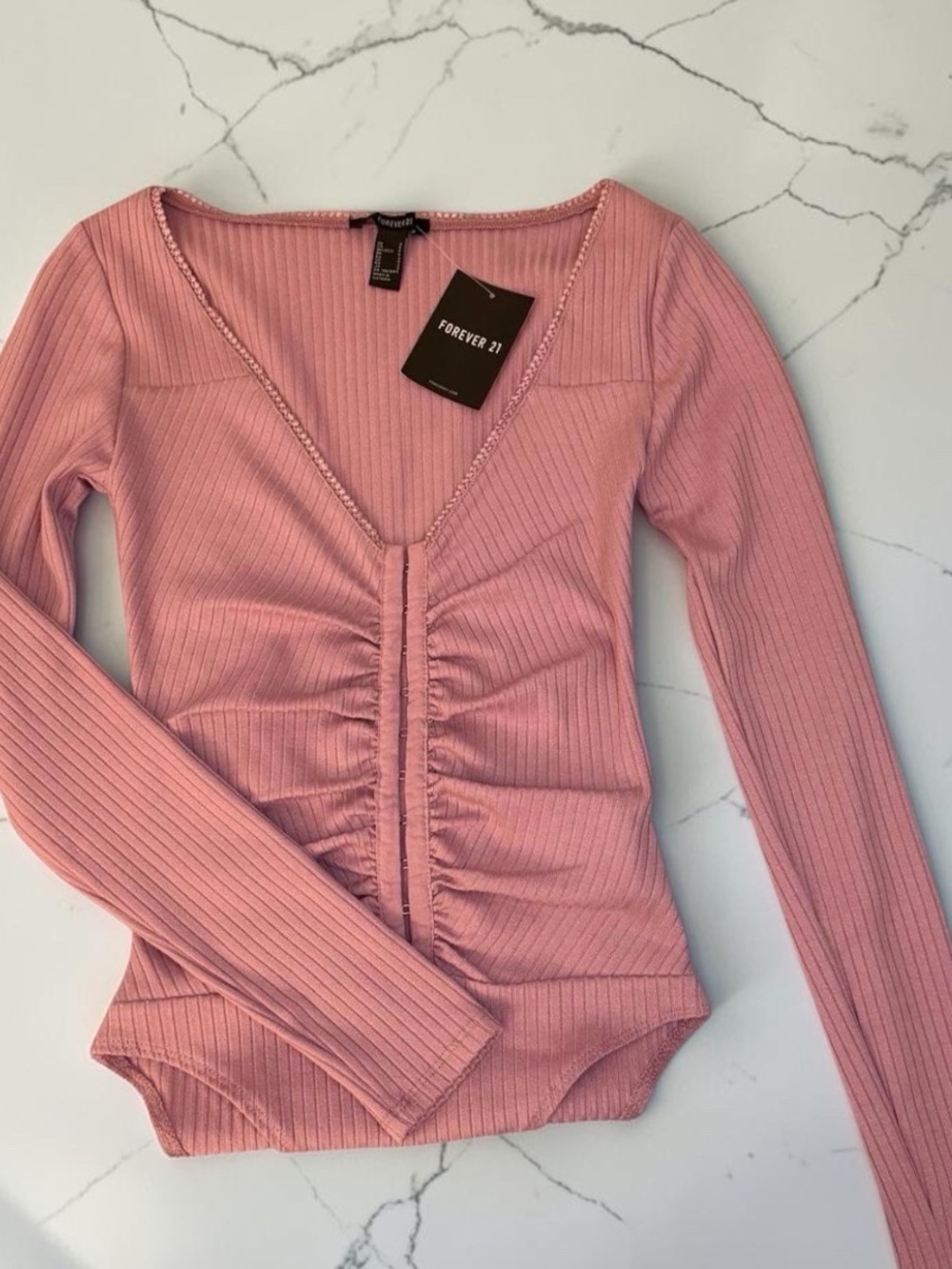 Forever 21 Dusty Pink Ribbed Ruched Long-Sleeve Bodysuit